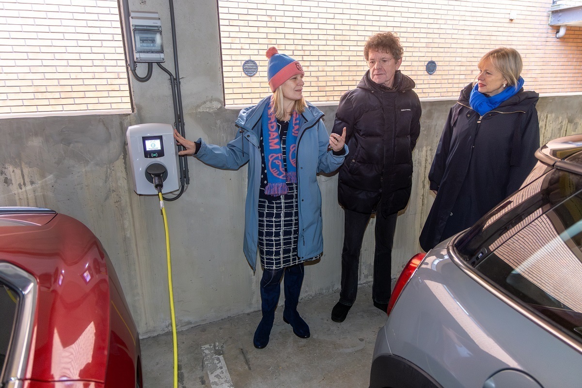 laadpaal vve gedempte zalmhaven verkleind